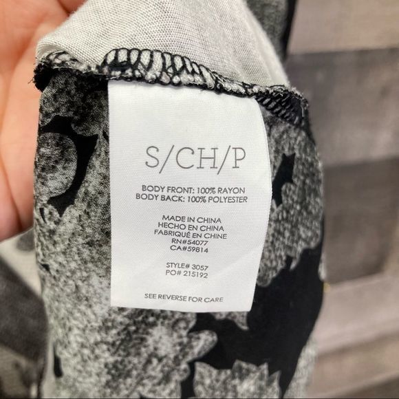 Cabi Tango Cowl Neck Sleeveless Top Floral 3057 - Picture 8 of 13